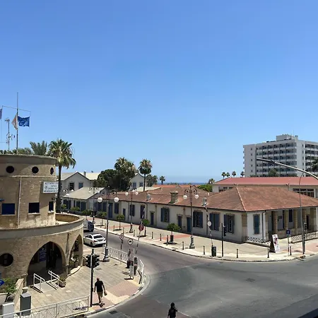 Azul Sea View ラルナカ