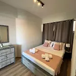 Azul Sea View Apartment Larnaka